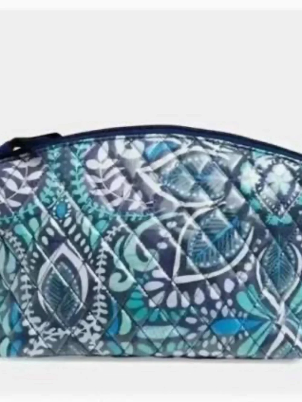Vera Bradley Grand Travel Cosmetic in Blue Island Medallion NWT